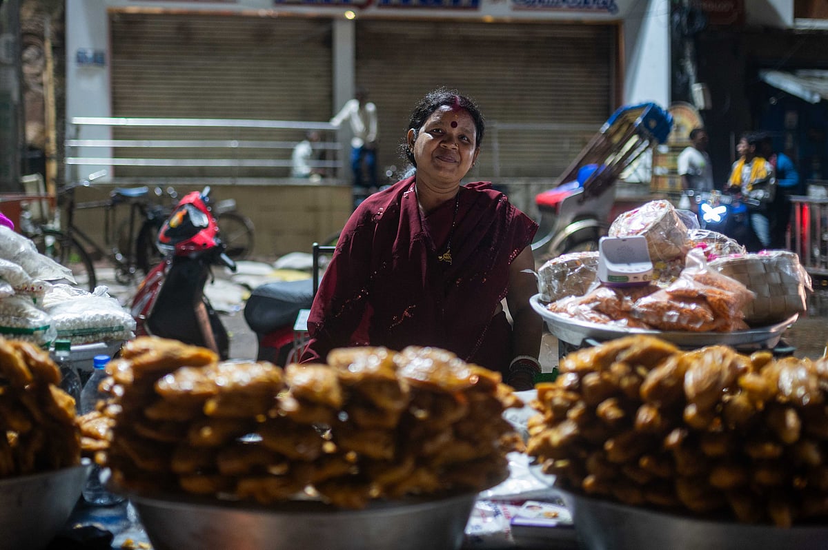 The colourful local streets of Puri also showcase the glistening Khaja